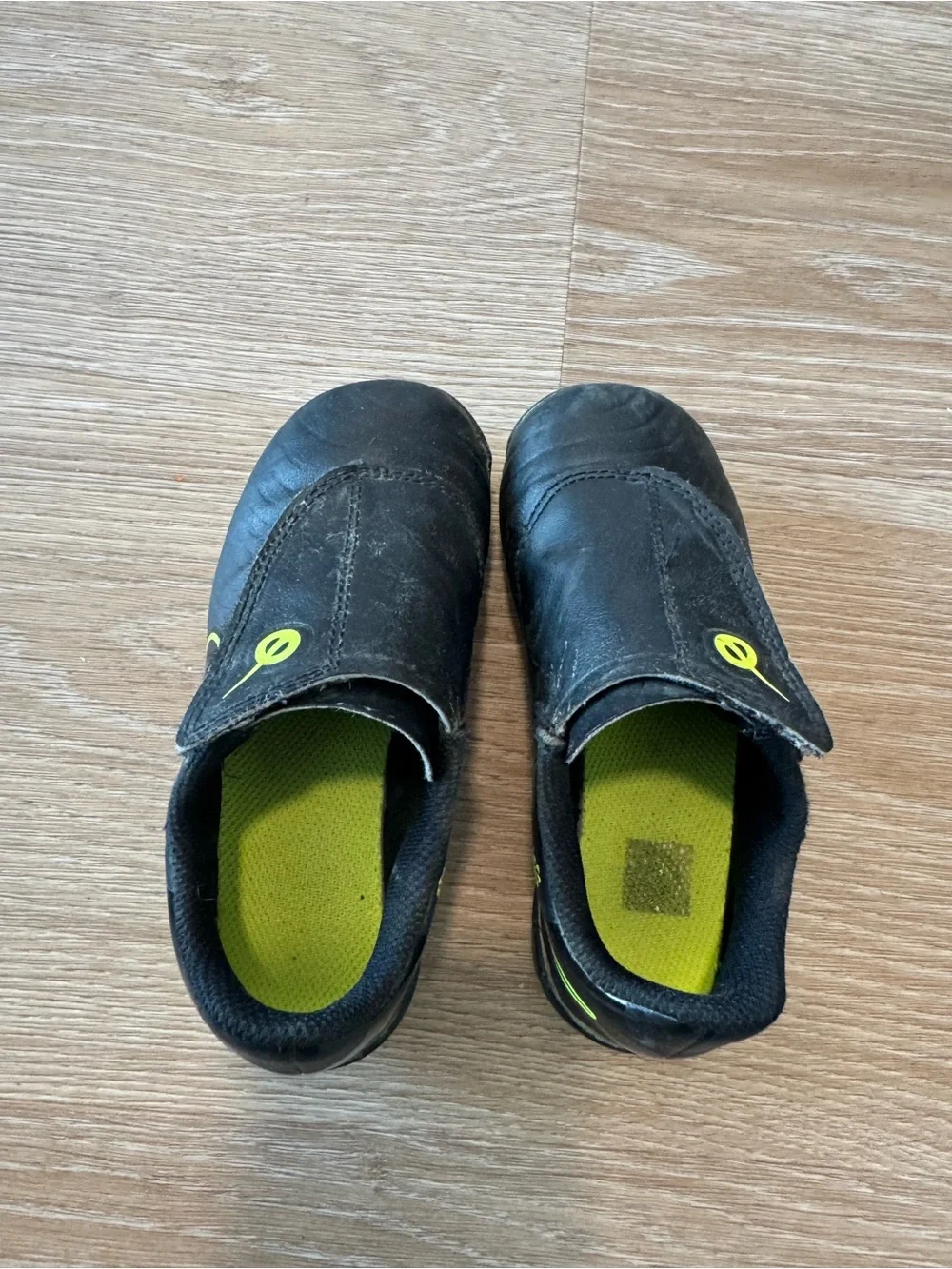 Nike Jr. Tiempo Legend soccer shoes